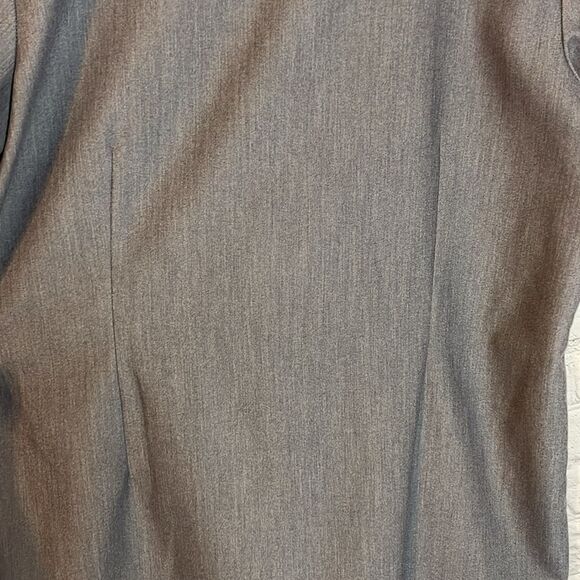 Figs Gray Pant and Top Set Size Large - Picture 16 of 16